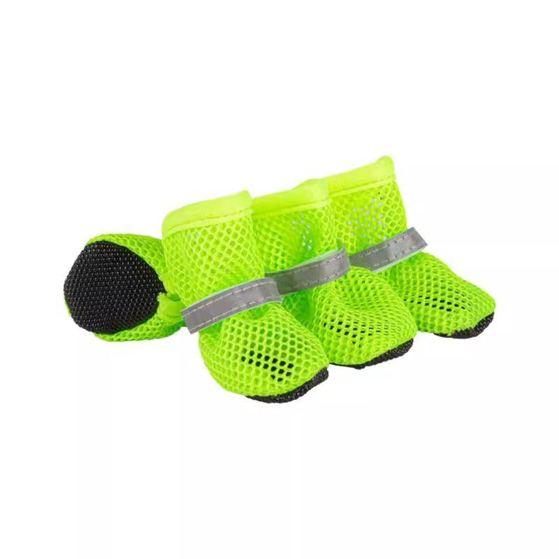 Atmungsaktive Mesh-Hundeschuhe für heiße Tage – mit weicher Sohle für kleine & große Hunde